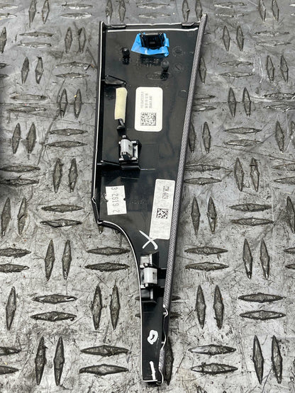 2018-23 Ford Mustang Dash Trim & Vent Set 56k Miles 310