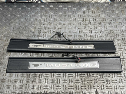 2018-23 Ford Mustang Illuminated Premium Door Sills LH RH 56k Miles 310