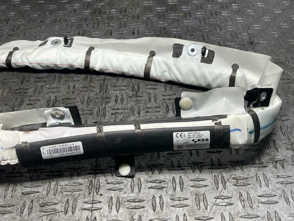 2018-23 Ford Mustang LH Curtain Part (JR3B-C699D86-AJ) 56k Miles 310