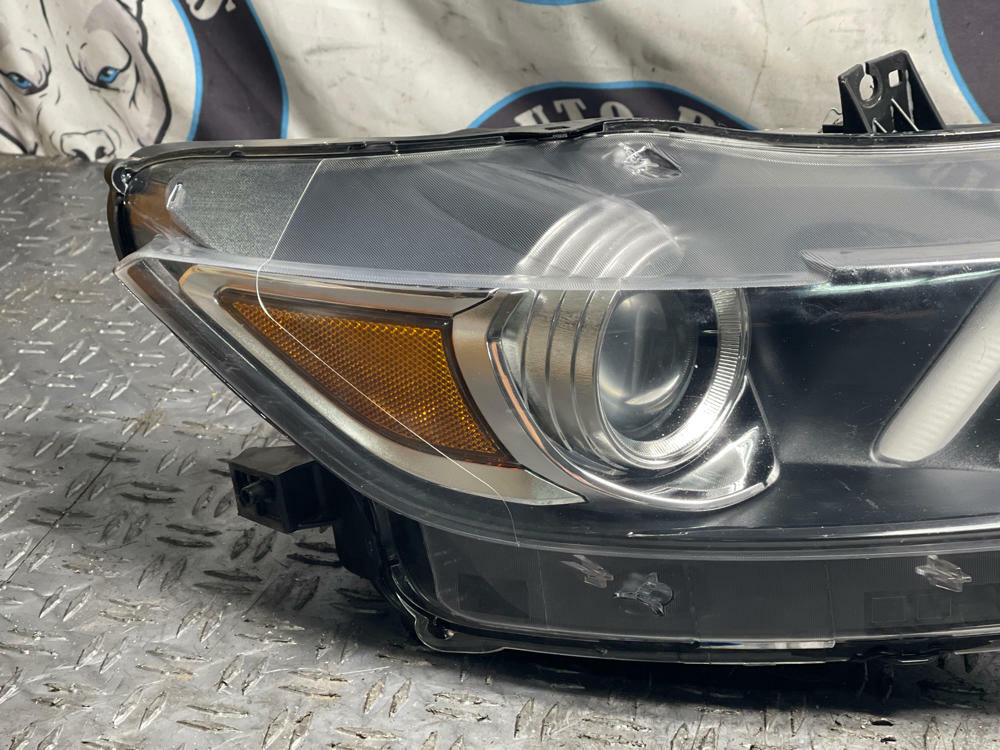 2015-17 Ford Mustang Passenger RH OEM Headlight 62k Miles 313