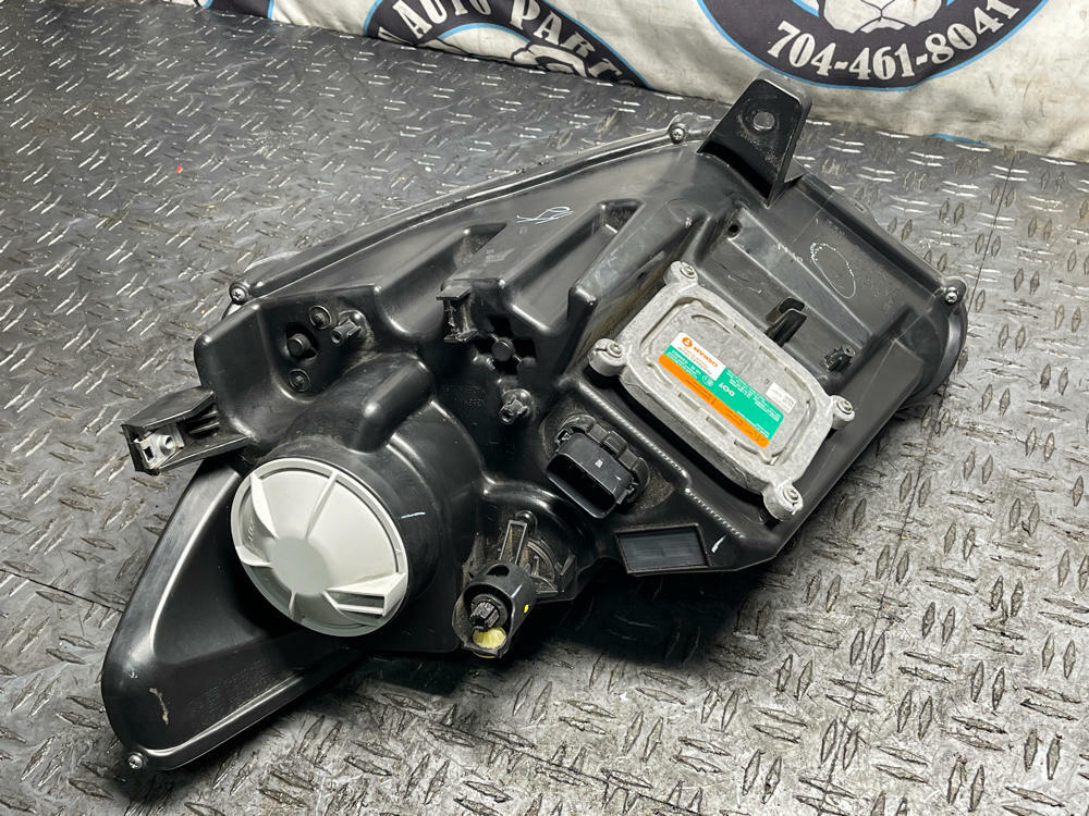 2015-17 Ford Mustang Passenger RH OEM Headlight 62k Miles 313