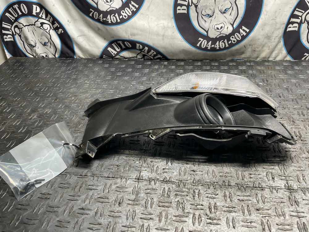 2015-17 Ford Mustang GT Pass Front RH Lower Fog Light & Bezel 313