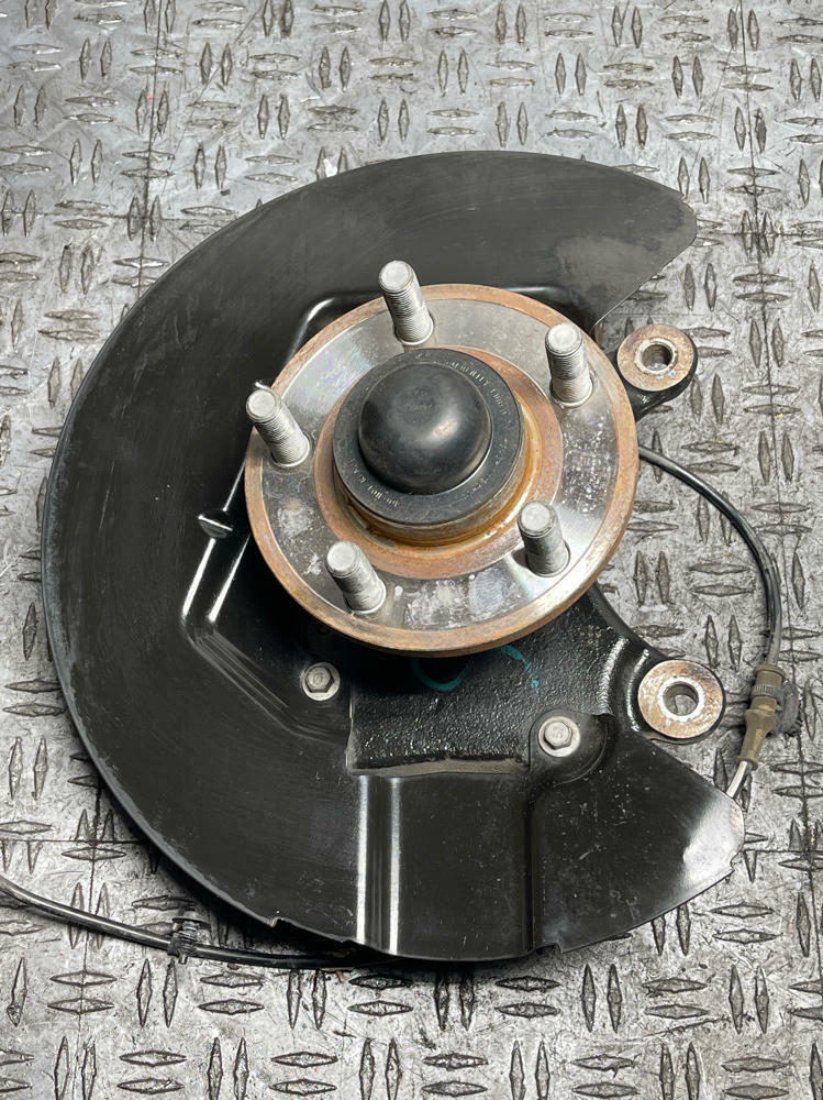 2015-17 Ford Mustang GT Driver Front LH Spindle Assembly 313