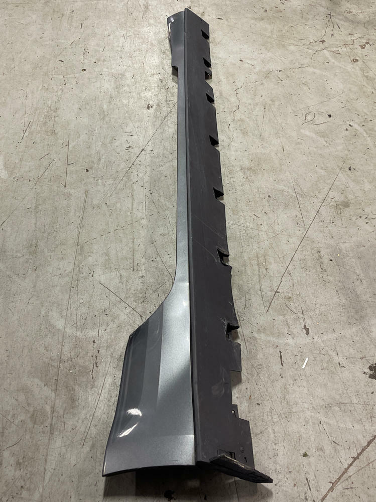 2015-17 Ford Mustang GT Passenger RH Side Skirt- Paint Code J7 316
