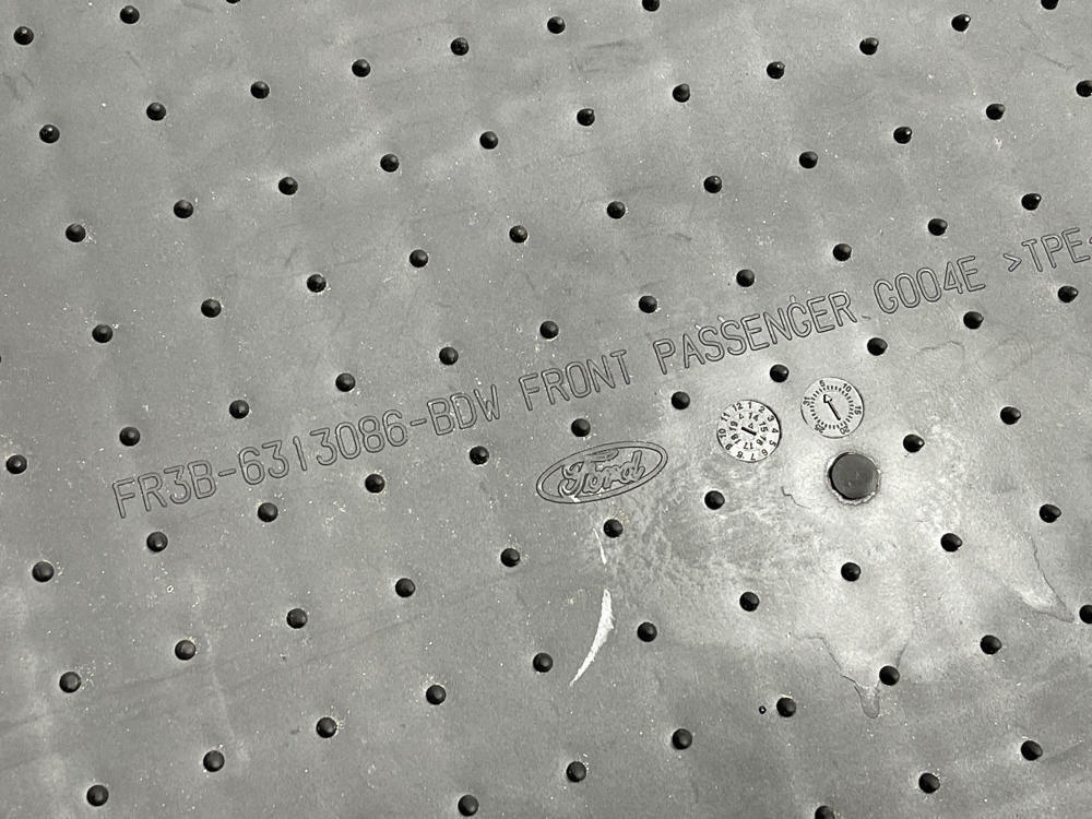 2015-17 Ford Mustang OEM Coupe Rubber Floor Mat Set 317