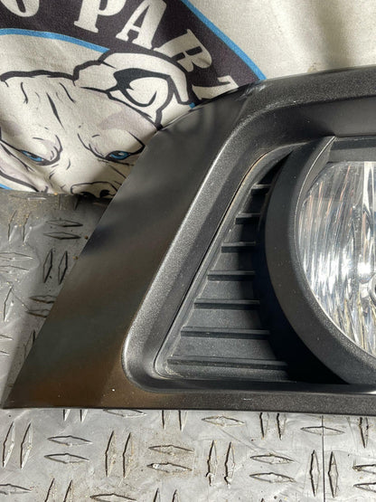 2011-12 Ford Mustang GT OEM Grille & Fog Lights 32k Miles 311