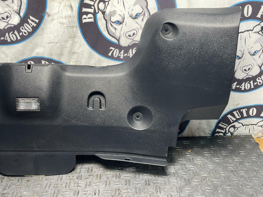2011-14 Ford Mustang GT Coupe Trunk Panel Center 32k Miles 311