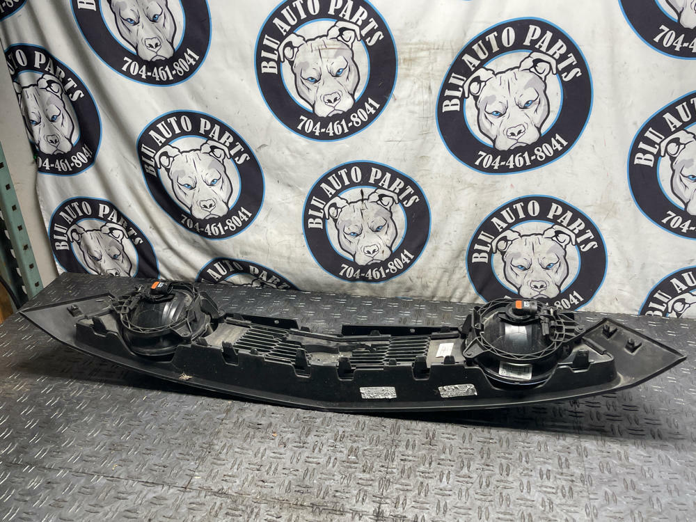 2011-12 Ford Mustang GT OEM Grille & Fog Lights 32k Miles 311
