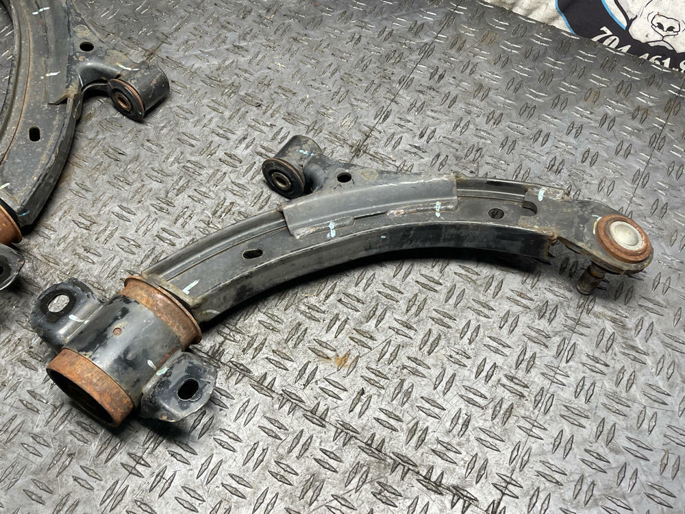 2011-14 Ford Mustang GT Front Control Arms Pair 32k Miles 311