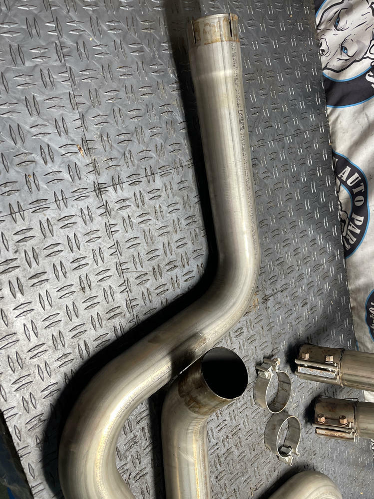 2011-14 Ford Mustang GT Aftermarket Over The Axle Pipes 3 Inch 311