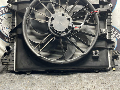 2011-14 Ford Mustang GT Radiator & Fan OEM 32k Miles 311