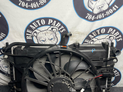 2011-14 Ford Mustang GT Radiator & Fan OEM 32k Miles 311