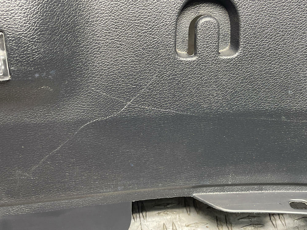 2011-14 Ford Mustang GT Coupe Trunk Panel Center 32k Miles 311