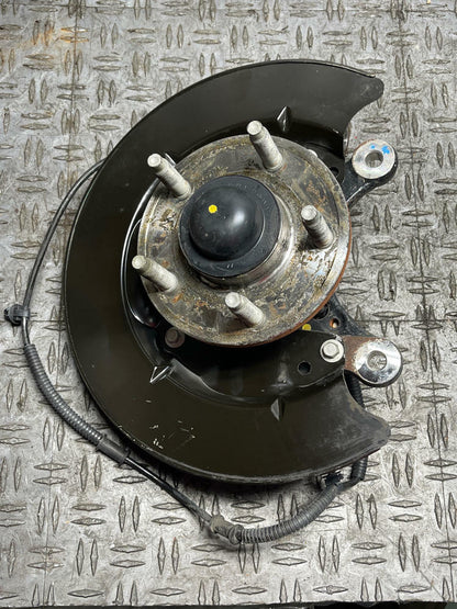 2011-14 Ford Mustang GT Front LH Driver Spindle 32k Miles 311