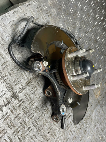 2011-14 Ford Mustang GT Front LH Driver Spindle 32k Miles 311