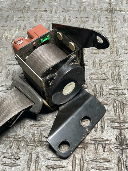 2003-04 Ford Mustang SVT Cobra Pass. Front RH Seat Belt- CONVERTIBLE 314