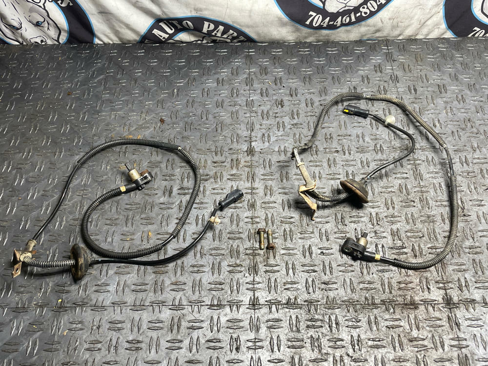 2003-04 Ford Mustang SVT Cobra Rear ABS/Wheel Speed Sensors- FOR IRS 314
