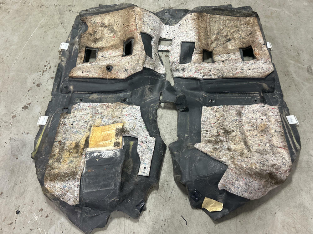 2003-04 Ford Mustang SVT Cobra OEM Convertible Carpet- 94k Miles 314