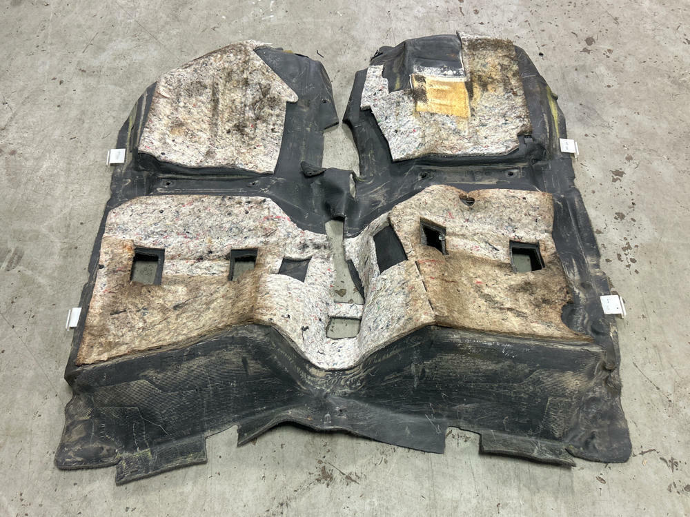 2003-04 Ford Mustang SVT Cobra OEM Convertible Carpet- 94k Miles 314