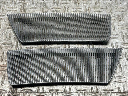 2003-04 Ford Mustang SVT Cobra OEM Hood Heat Extractors- NO Backing Plates 314