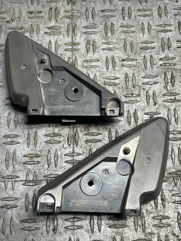 2003-04 Ford Mustang SVT Cobra Mach460 Door Tweeter Pair 314