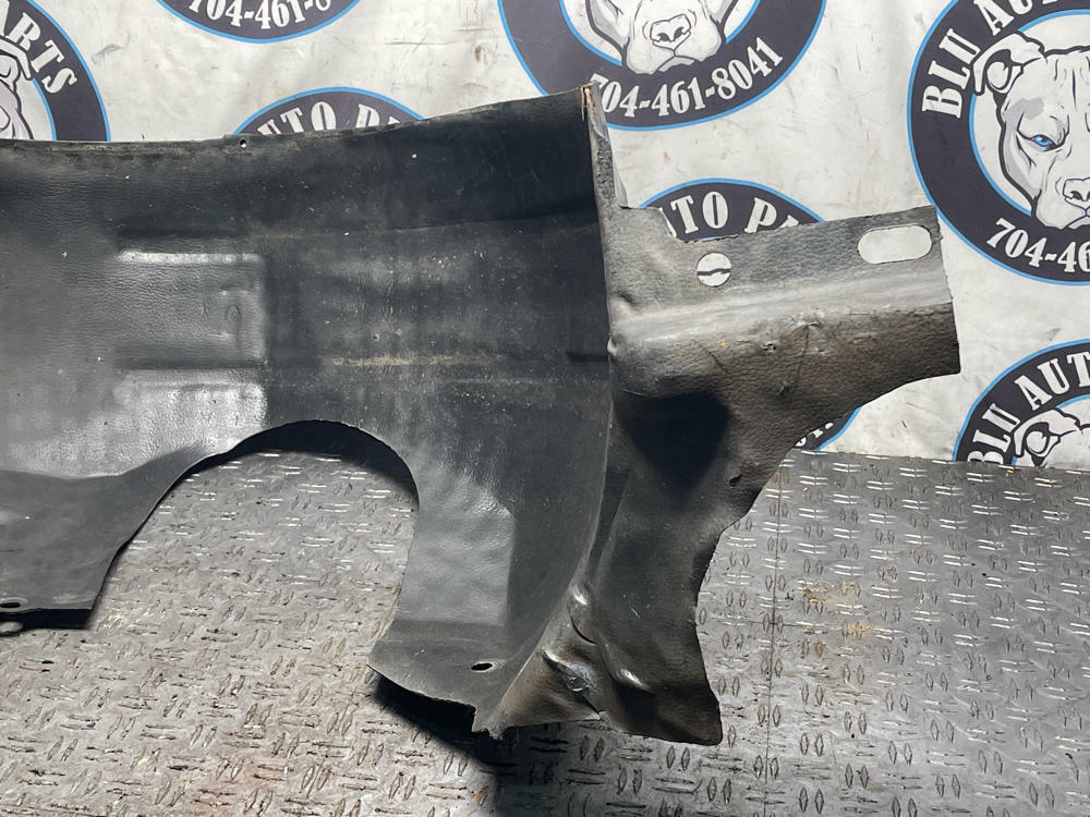 2003-04 Ford Mustang SVT Cobra OEM Front Driver LH Wheel Well Splash Guard 314