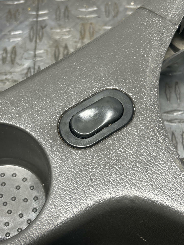 2003-04 Ford Mustang SVT Cobra Convertible Center Console- Dark Charcoal 314