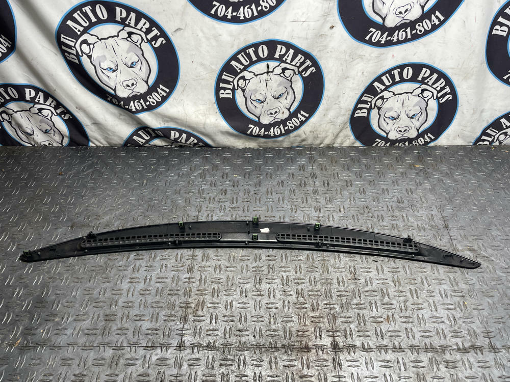 2003-04 Ford Mustang SVT Cobra Defroster Dash Vent 314
