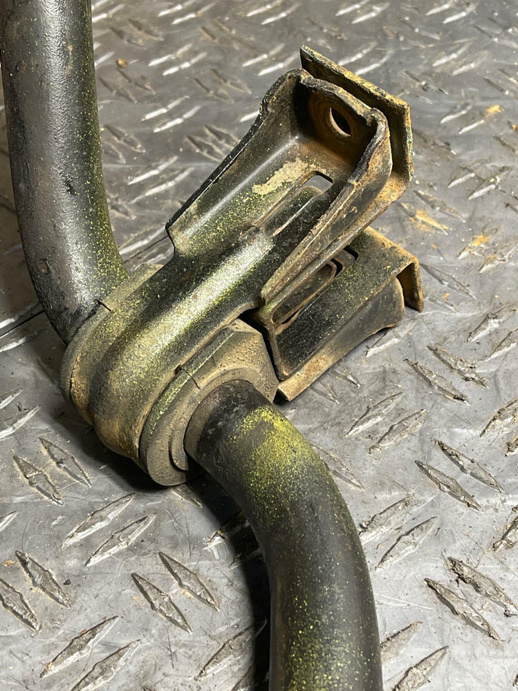 2003-04 Ford Mustang SVT Cobra OEM Front Sway Bar w/ Brackets 314