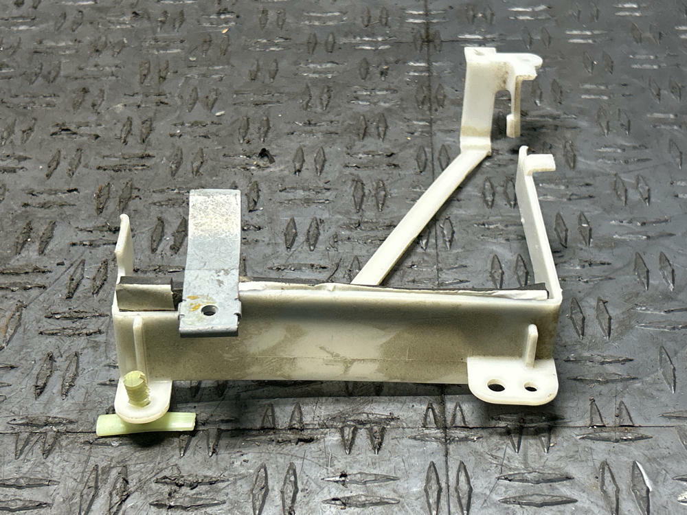 2003-04 Ford Mustang SVT Cobra ECU Cage Bracket 314