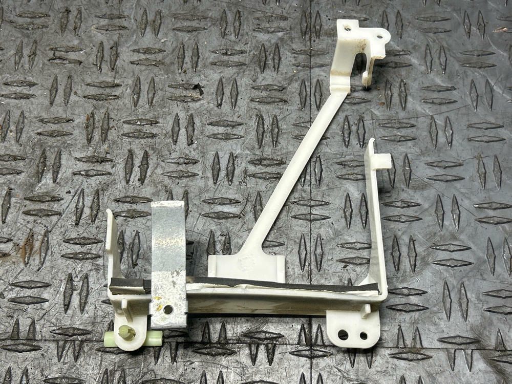2003-04 Ford Mustang SVT Cobra ECU Cage Bracket 314
