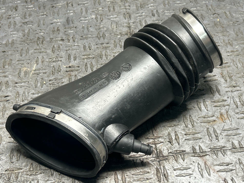 2003-04 Ford Mustang SVT Cobra OEM Plenum Intake Elbow 314