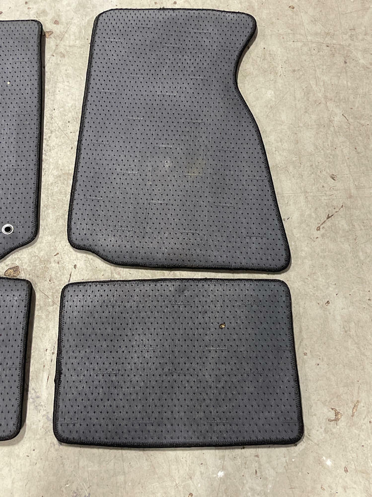 2003-04 Ford Mustang SVT Cobra Lloyds Convertible Floor Mat Set 314