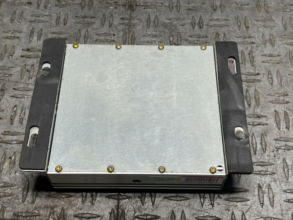 2003-04 Ford Mustang SVT Cobra OEM Convertible Amplifier 314