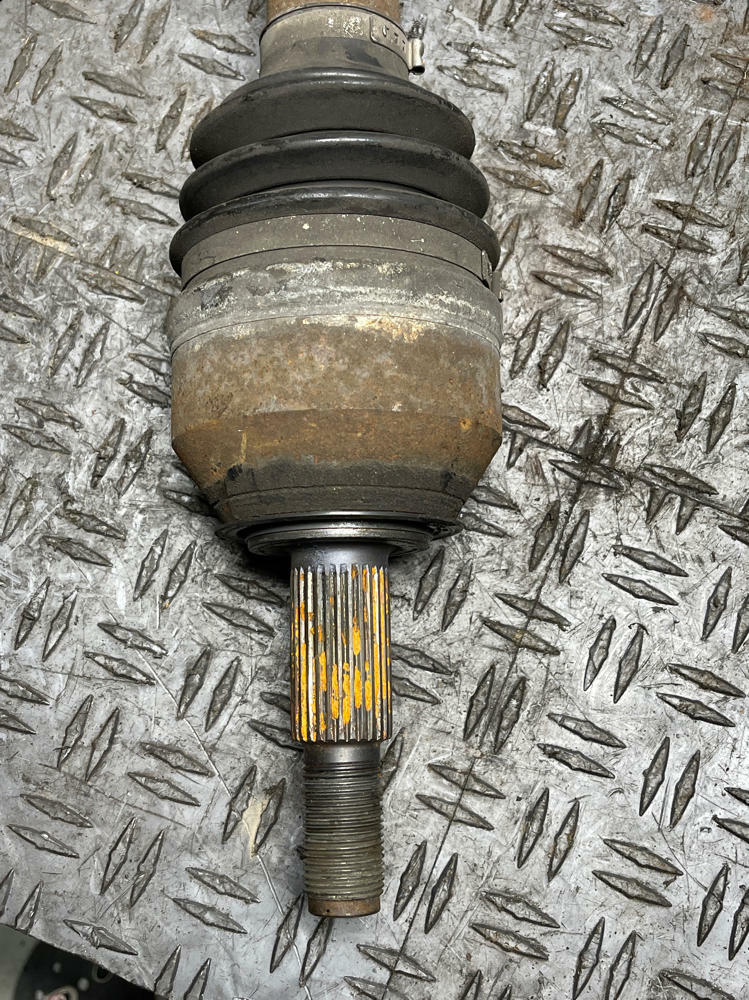 2003-04 Ford Mustang SVT Cobra OEM Half Shaft- RH/LH 315