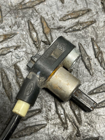2003-04 Ford Mustang SVT Cobra IRS ABS Sensors 318