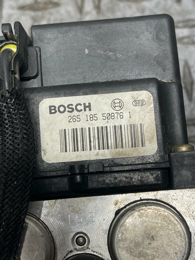 1999-04 Ford Mustang Bullitt/Cobra ABS Module 306