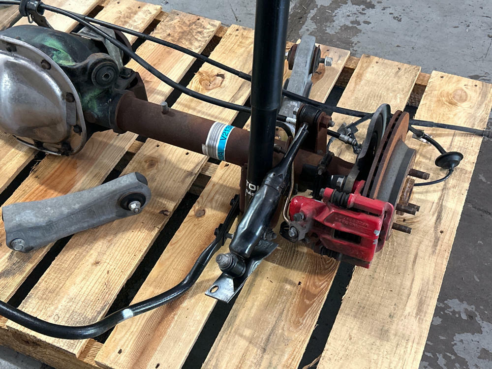 1999-04 Ford Mustang GT 8.8 Rear Assembly w/ Cobra Brakes 24k Miles 306
