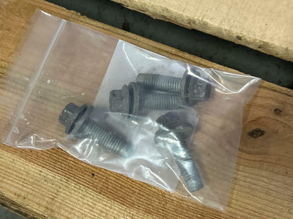 1999-04 Ford Mustang GT 8.8 Rear Assembly w/ Cobra Brakes 24k Miles 306