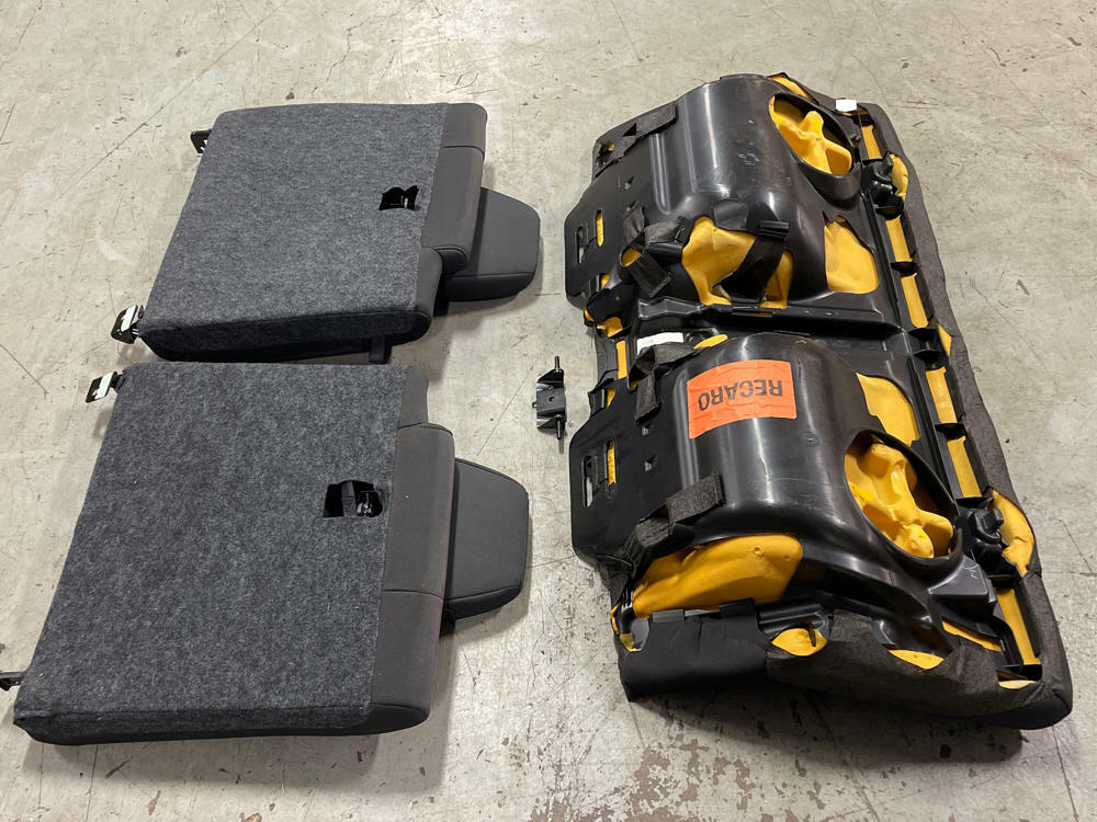 2012-13 Ford Mustang Boss 302 Recaro Rear Seats