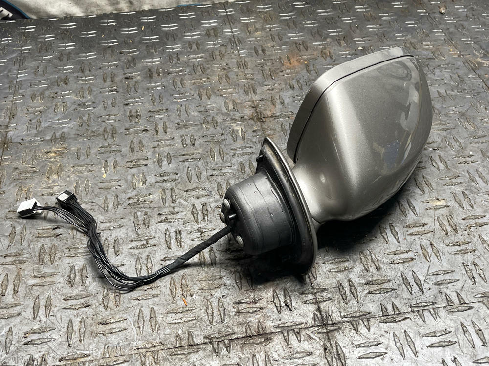2007-09 W211 E500 E63 AMG Driver LH Mirror