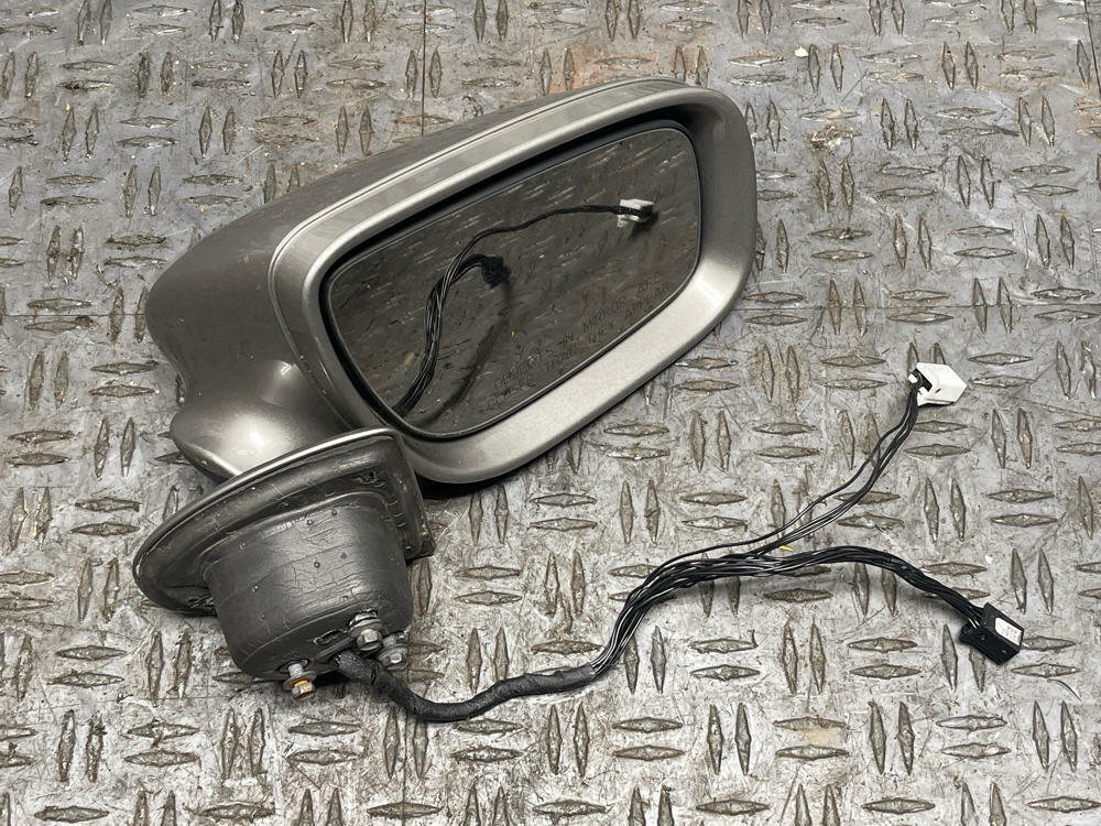 2007-09 W211 E500 E63 AMG Passenger RH Mirror