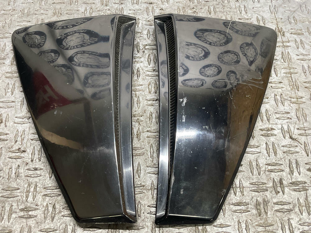 2003-04 Ford Mustang SVT Cobra Side Scoops Pair UA Black 318