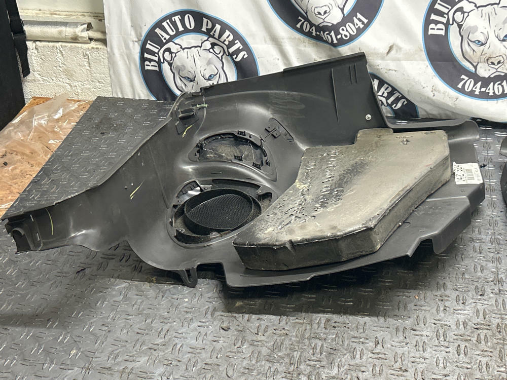 2003-04 Ford Mustang SVT Cobra Rear Quarter Plastics Dark Charcoal 318
