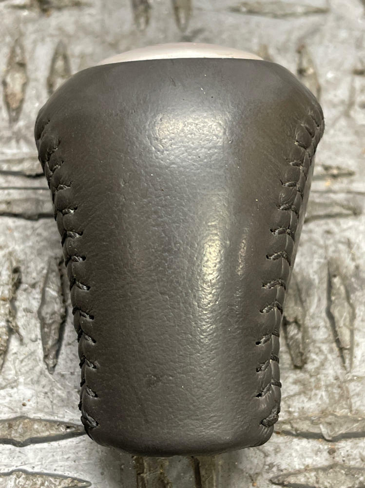 2003-04 Ford Mustang SVT Cobra OEM Tremec T56 Leather Shift Knob 318