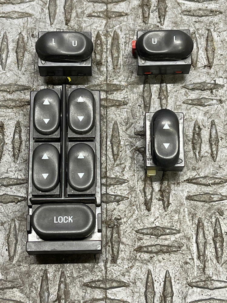 2003-04 Ford Mustang SVT Cobra Convertible Window Switches 318