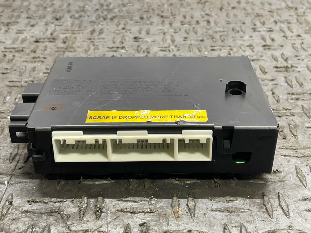 2003-04 Ford Mustang SVT Cobra GEM Module 318