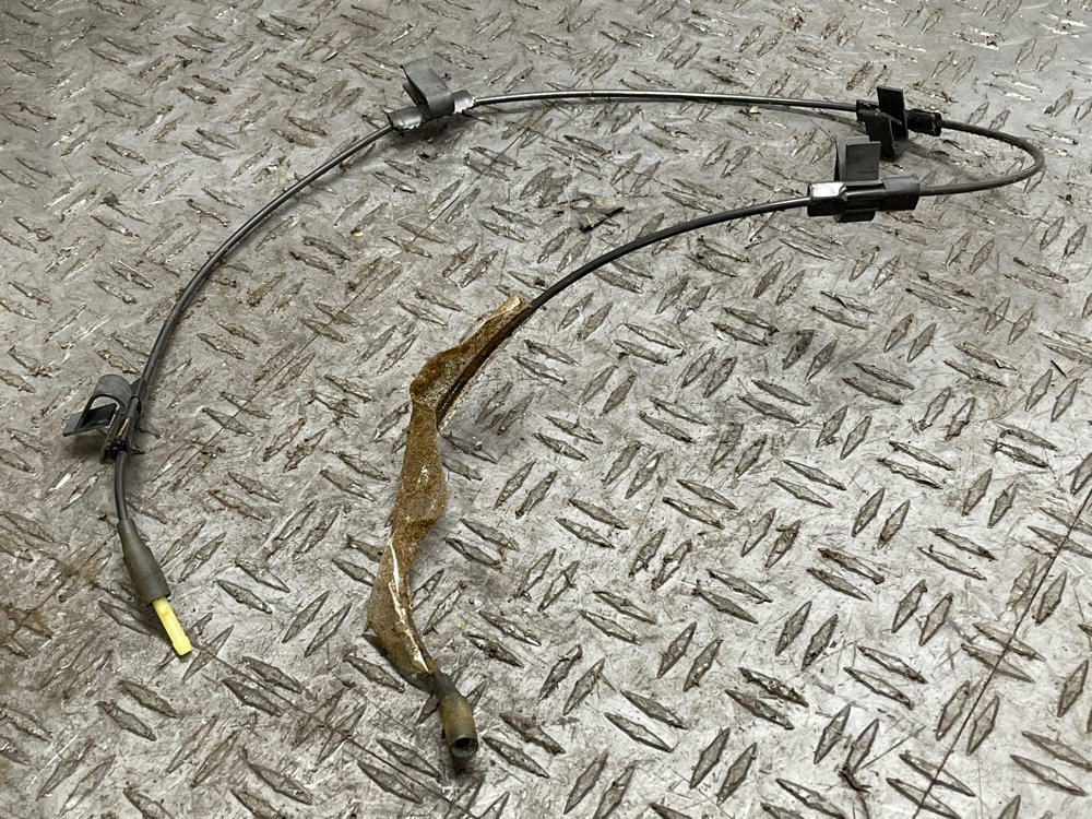 2003-04 Ford Mustang SVT Cobra OEM Boost Line to Cluster 318