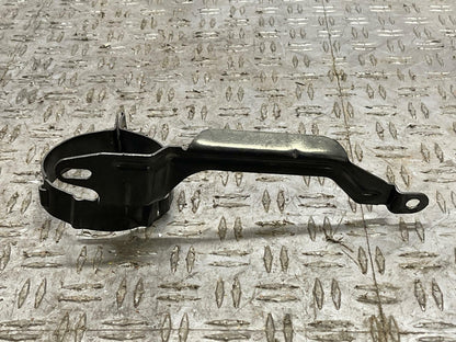 2003-04 Ford Mustang SVT Cobra AC Drier Mounting Bracket Firewall 318