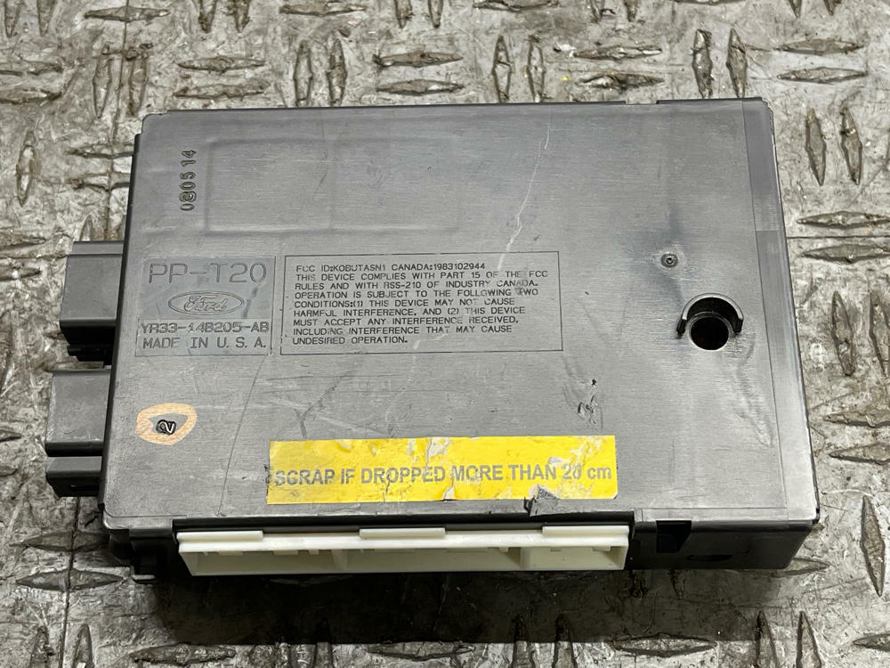 2003-04 Ford Mustang SVT Cobra GEM Module 318